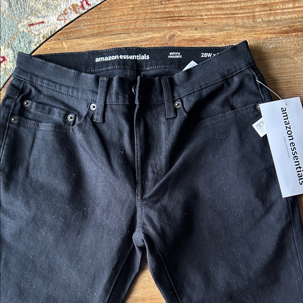 Amazon Essentials Men's Black Slim Jeans